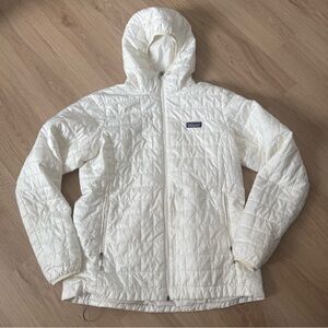 Patagonia Women's Nano Puff Hoody Birch White Sz XL
Style #84227